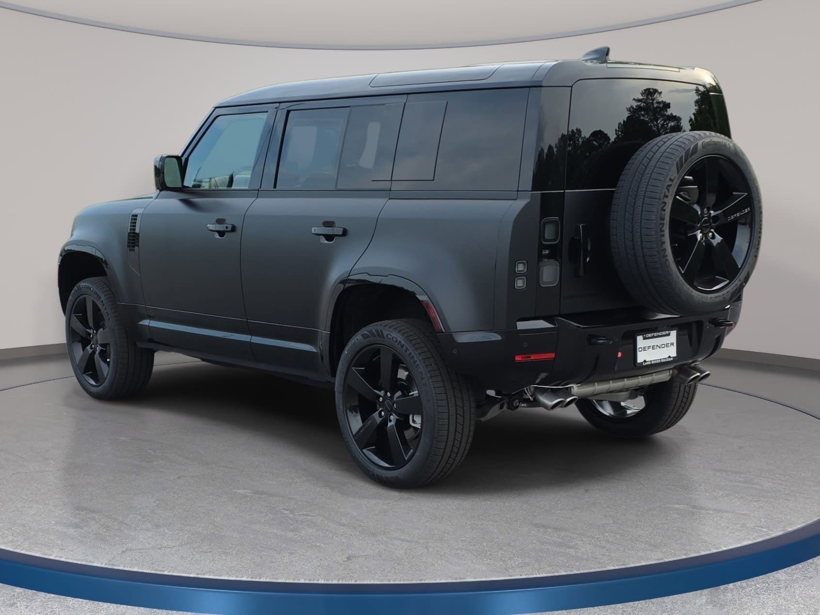 New 2026 Land Rover Defender 110 X-Dynamic SE AWD/4WD image 7