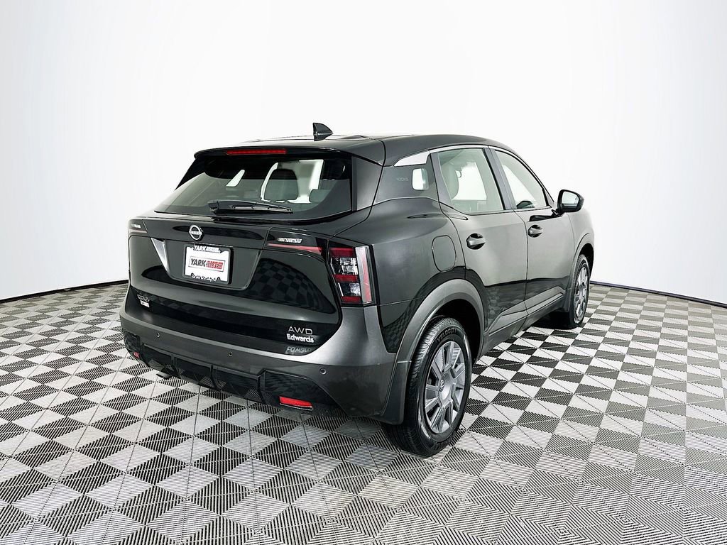 Certified 2025 Nissan Kicks S image 12