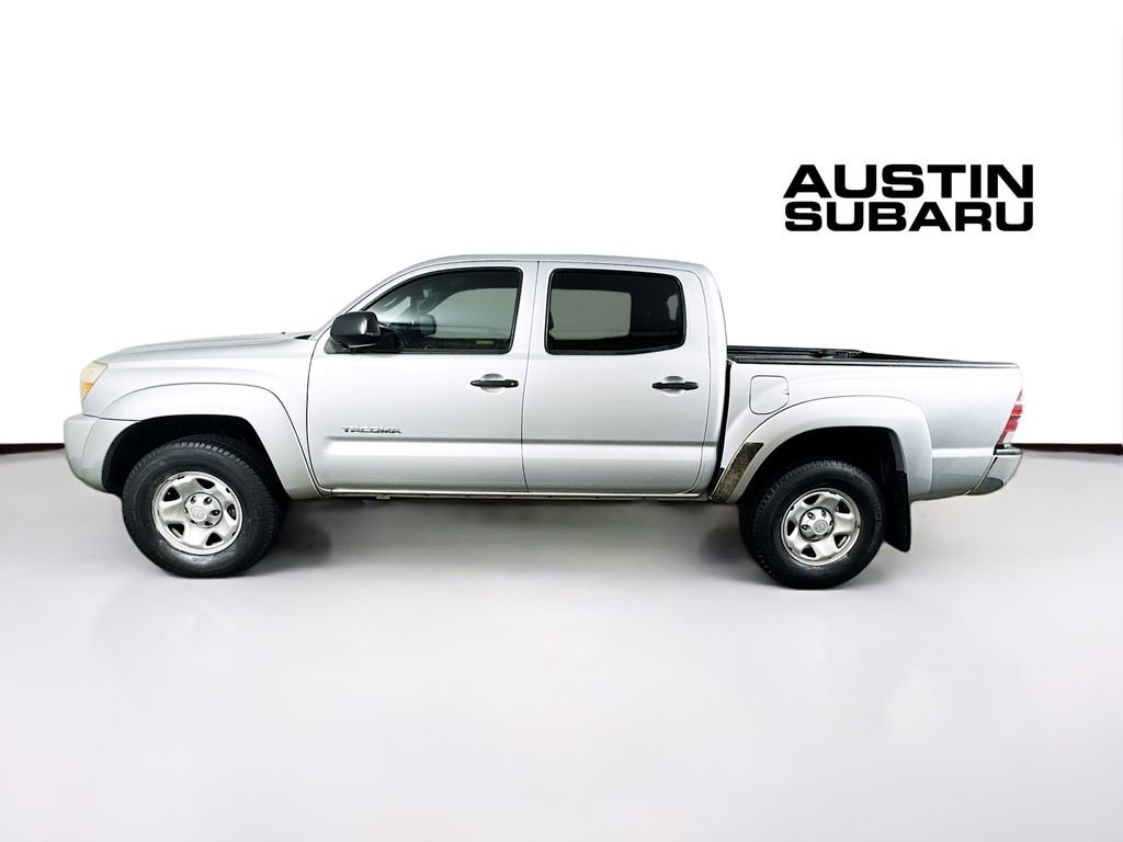 Used 2011 Toyota Tacoma PreRunner w/ SR5 Pkg #2 RWD image 4