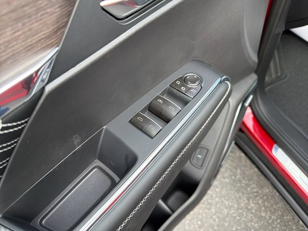 New 2026 GMC Acadia Denali AWD/4WD image 13