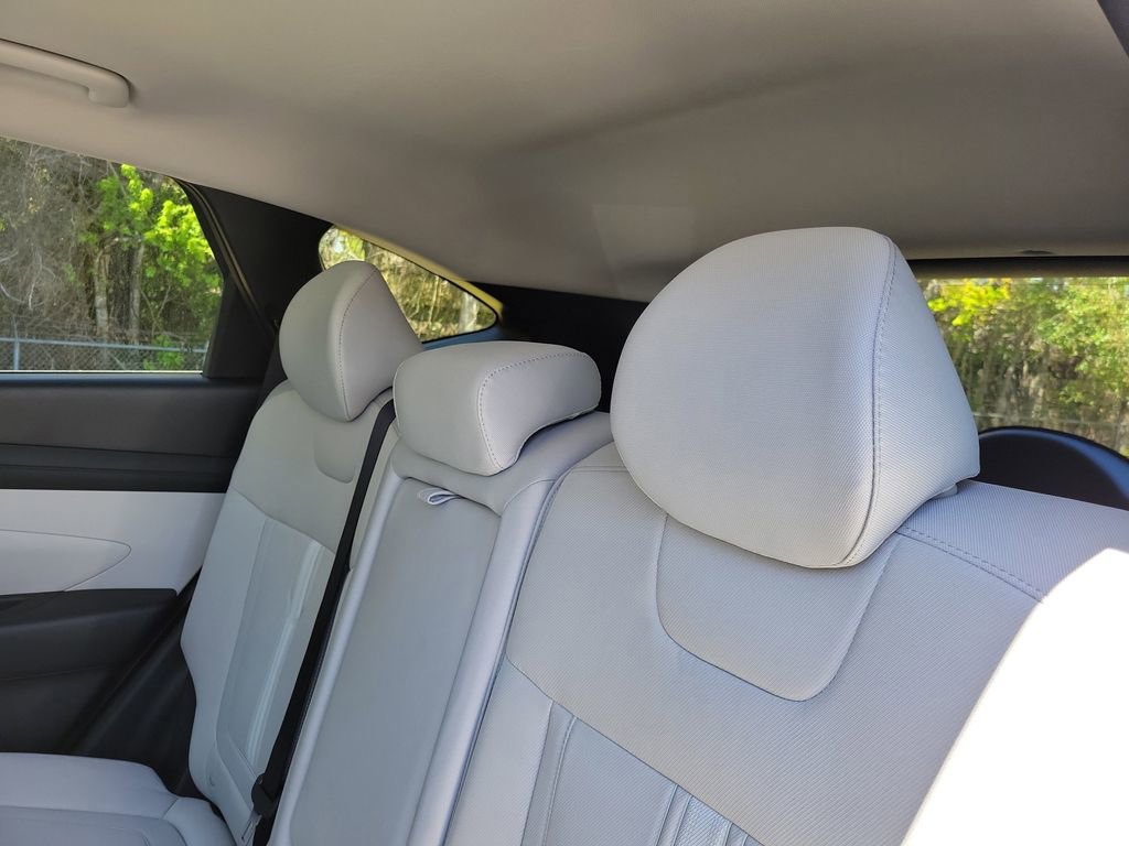 Used 2026 Hyundai Tucson SEL image 12