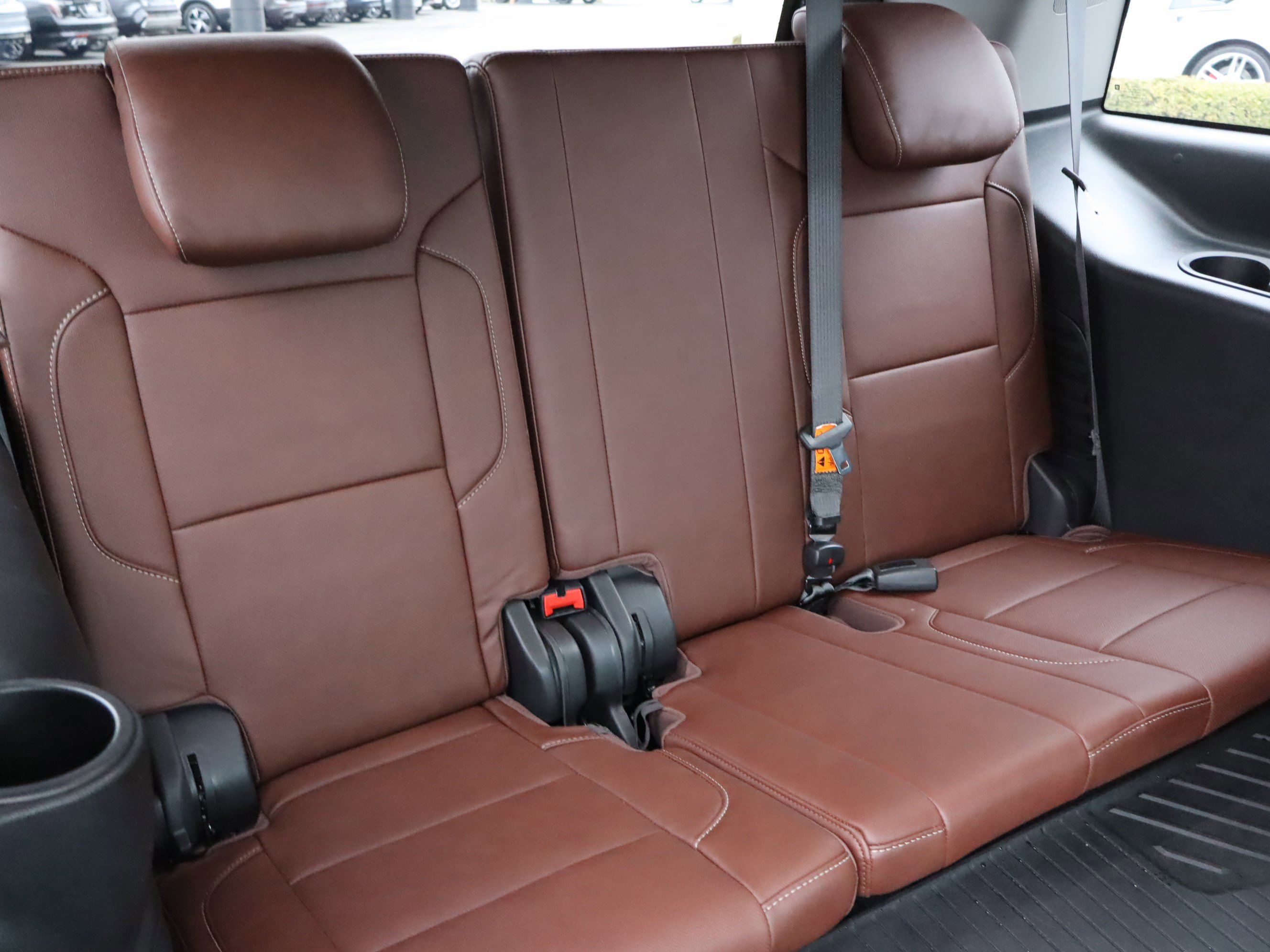 Used 2020 Chevrolet Tahoe Premier w/ Premier Plus Edition image 39