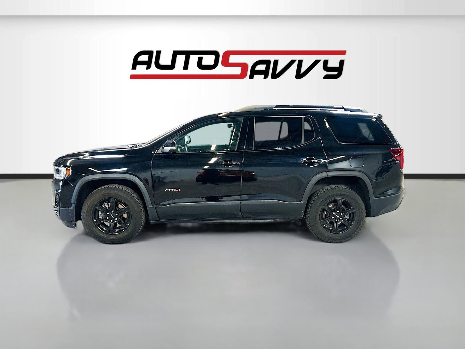 Used 2021 GMC Acadia AT4 w/ Technology Package image 4