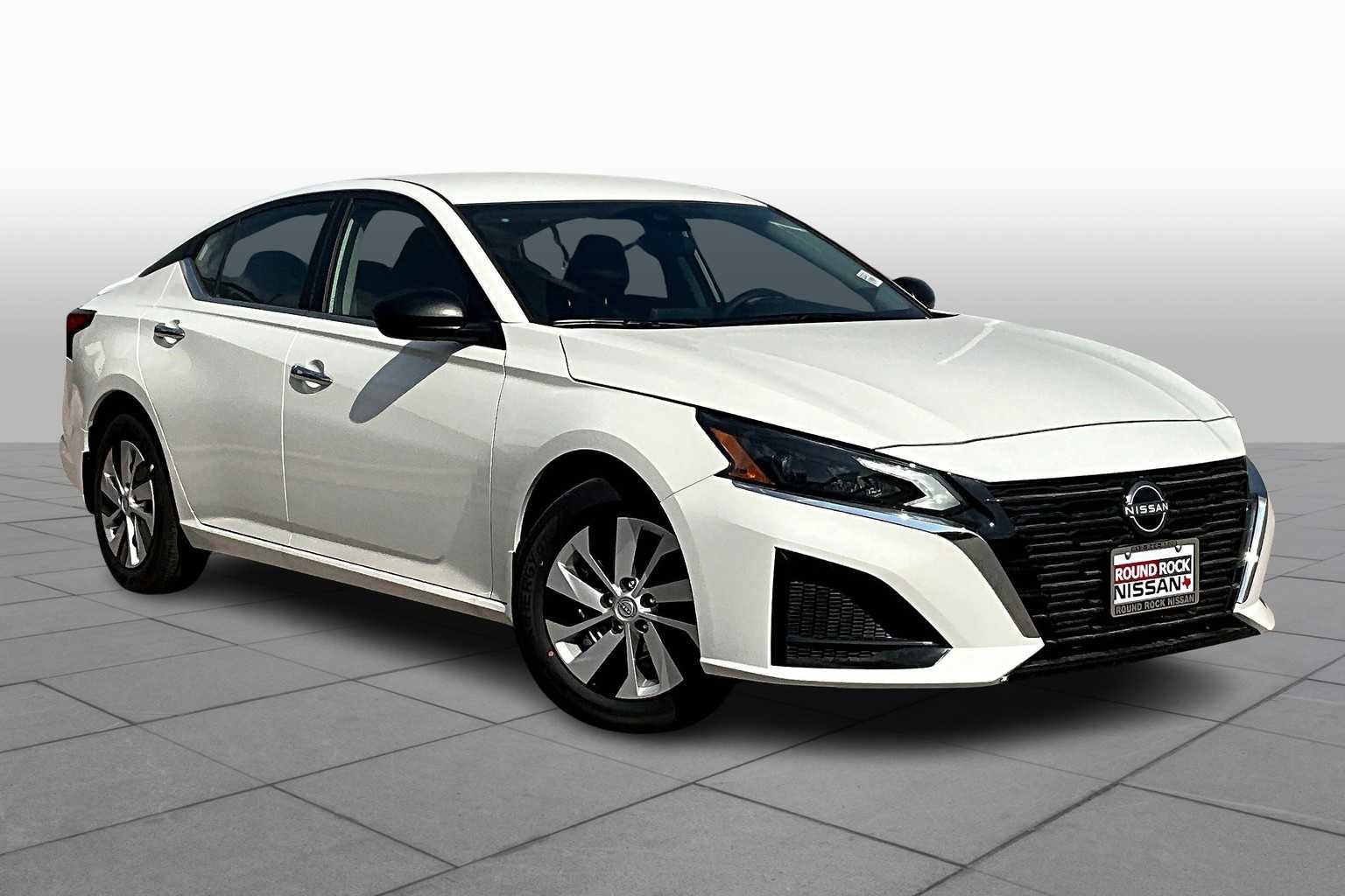 New 2025 Nissan Altima 2.5 S image 2