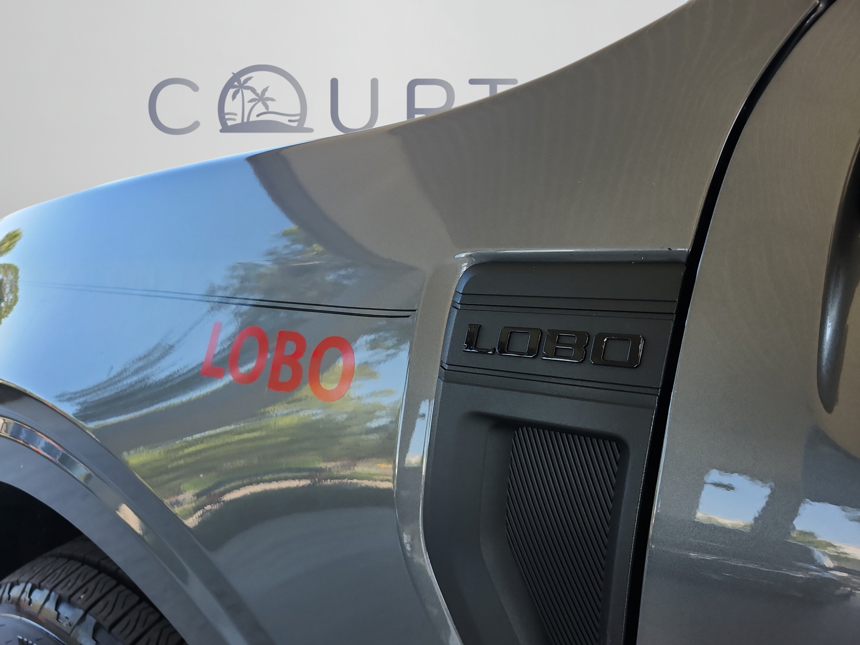 Used 2025 Ford Maverick Lobo AWD/4WD image 34