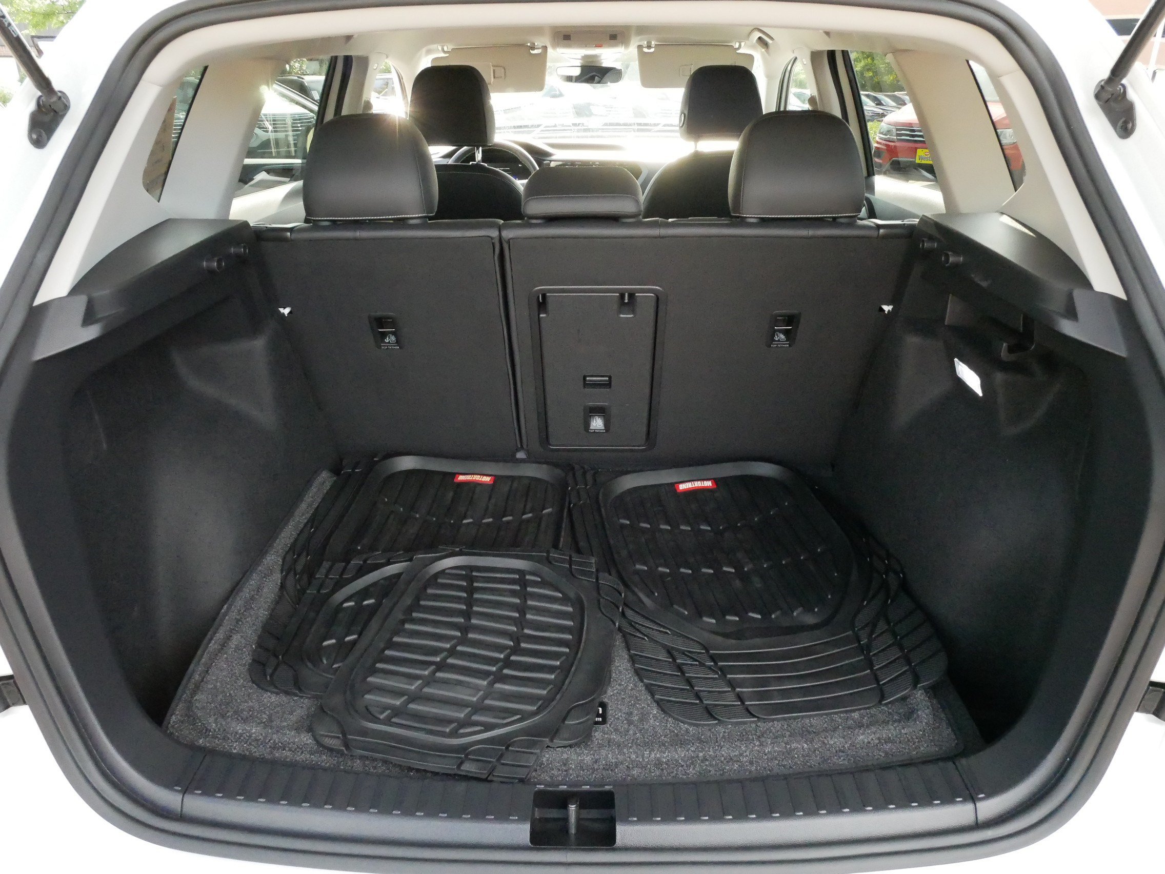 Certified 2024 Volkswagen Taos SE AWD/4WD image 18