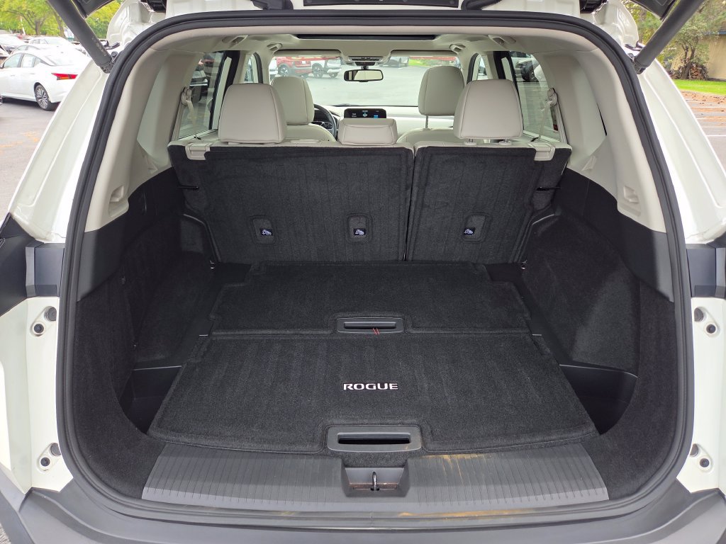 Certified 2023 Nissan Rogue SL w/ SL Premium Package AWD/4WD image 31