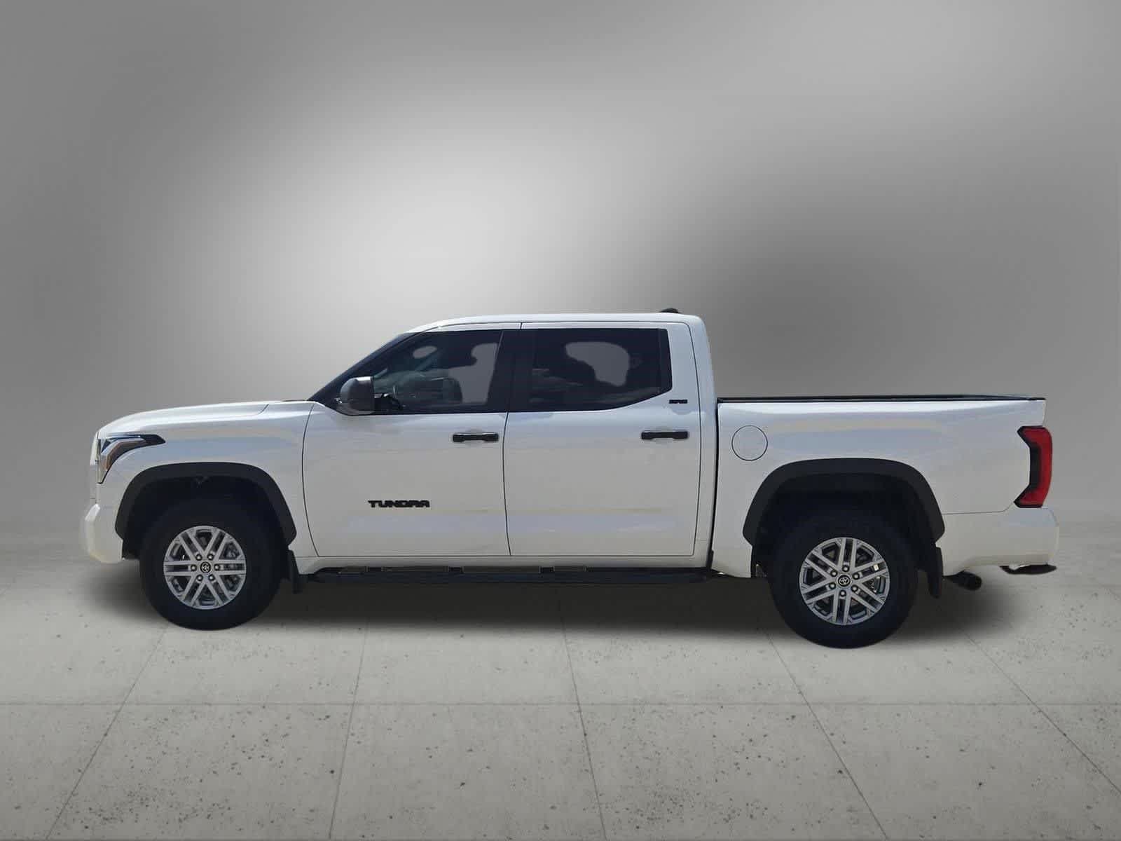 Used 2024 Toyota Tundra SR5 AWD/4WD image 3