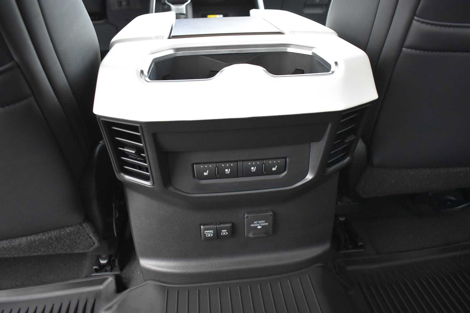 Used 2023 Toyota Tundra Capstone AWD/4WD image 20