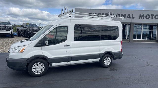 Used 2018 Ford Transit 150 XLT image 2