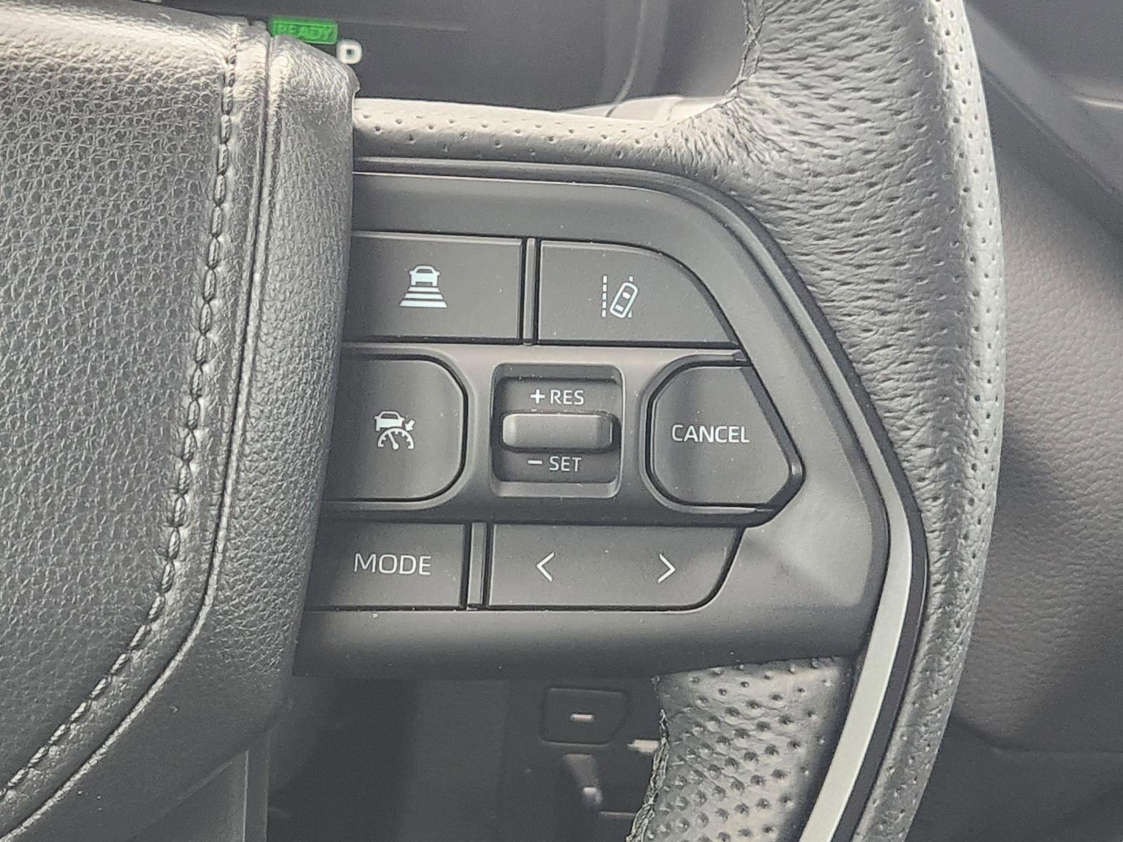 Used 2025 Toyota Sequoia TRD Pro AWD/4WD image 32