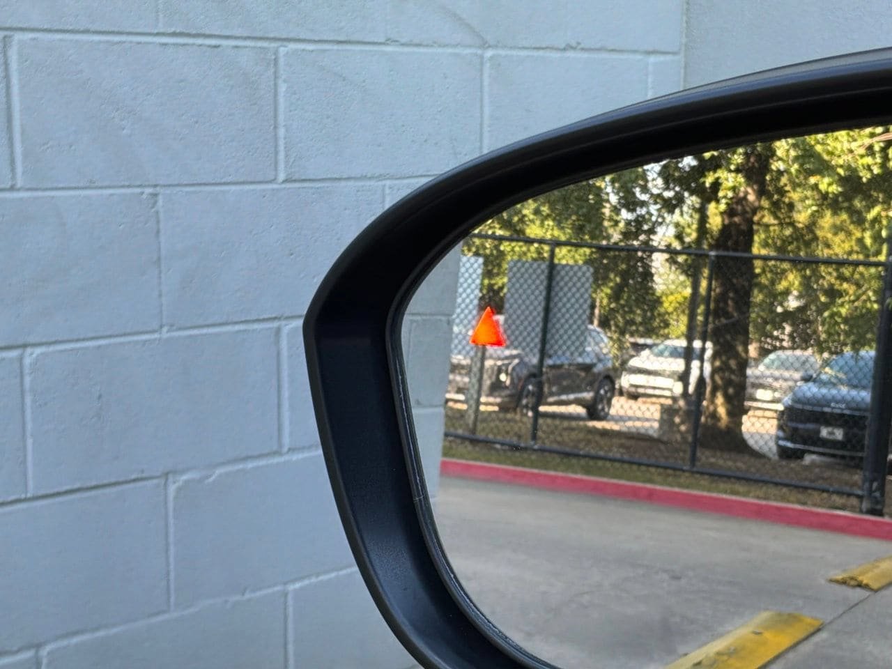 Used 2026 Nissan Kicks SR FWD image 19