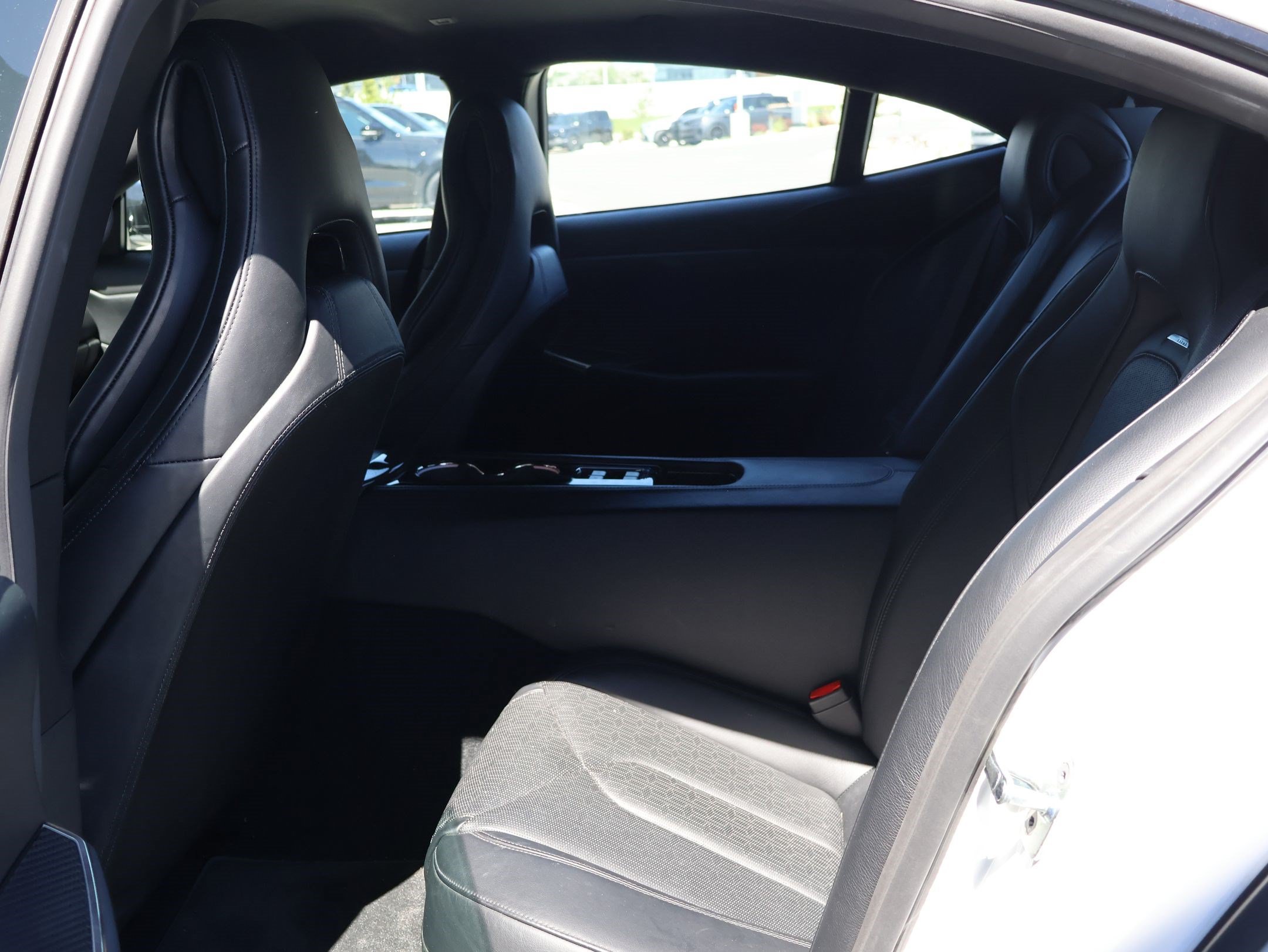 Used 2025 Karma Revero Luxury RWD image 26