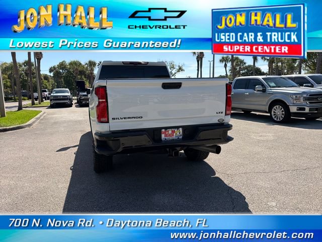 Used 2025 Chevrolet Silverado 2500 LTZ w/ LTZ Plus Package AWD/4WD image 9