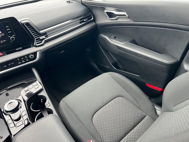 Certified 2023 Kia Sportage LX image 15