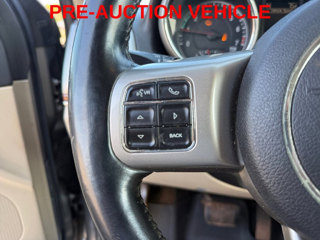 Used 2012 Jeep Grand Cherokee Limited AWD/4WD image 24