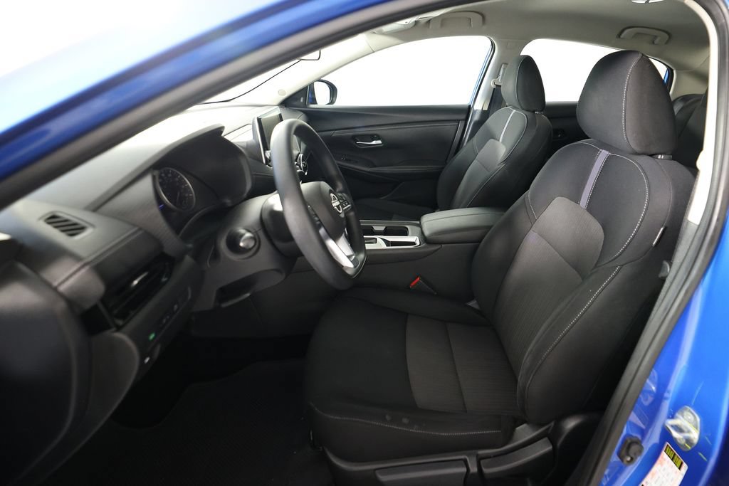 Used 2024 Nissan Sentra SV FWD image 13