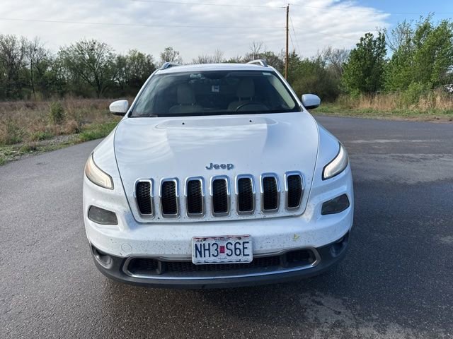 Used 2015 Jeep Cherokee Limited w/ Luxury Group image 8