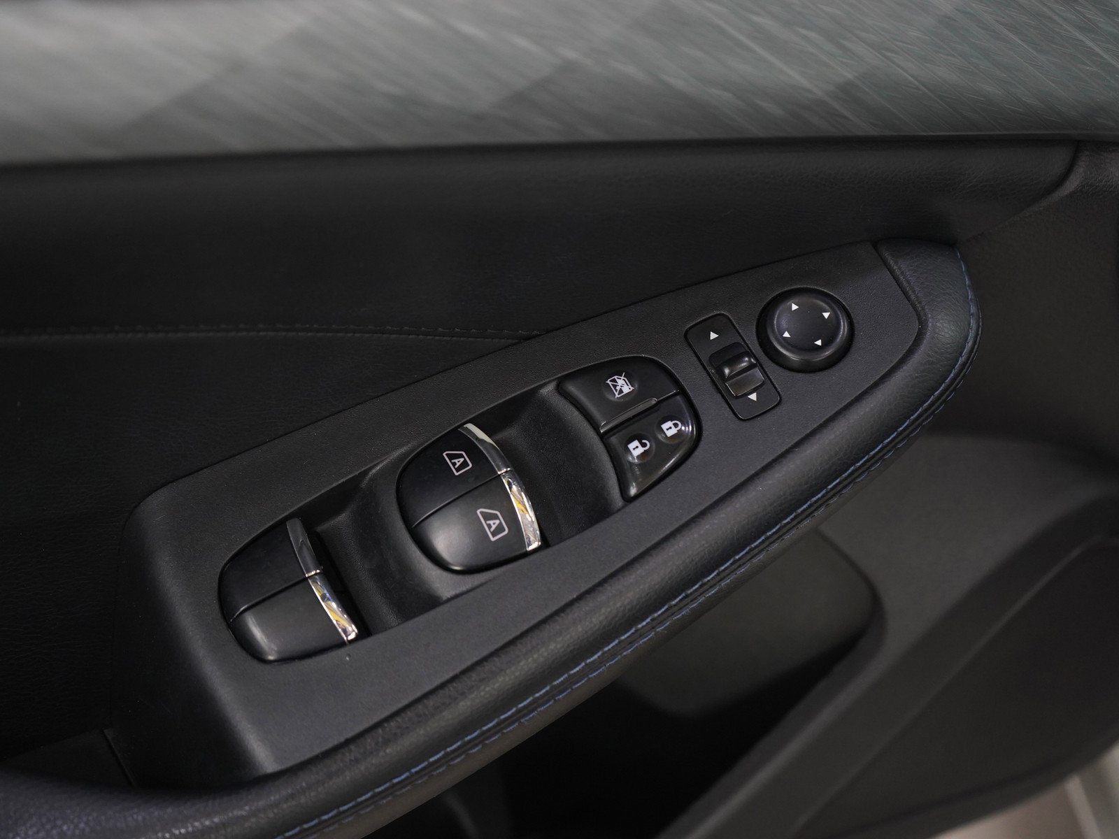 Used 2017 Nissan Maxima 3.5 S image 18