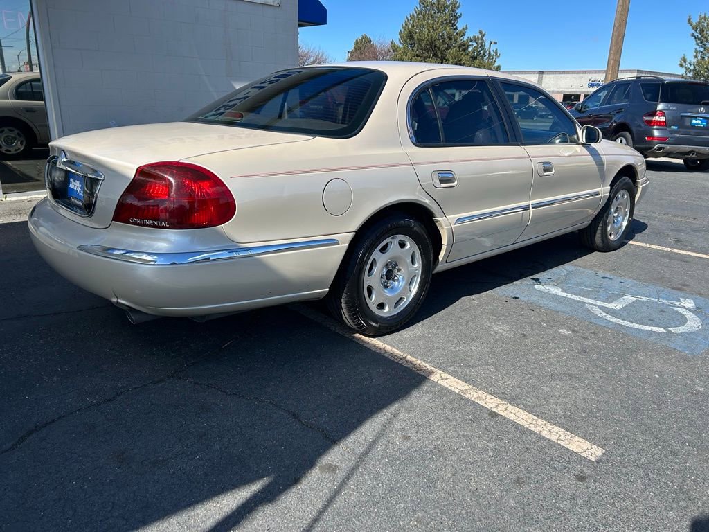 Used 1999 Lincoln Continental FWD image 6