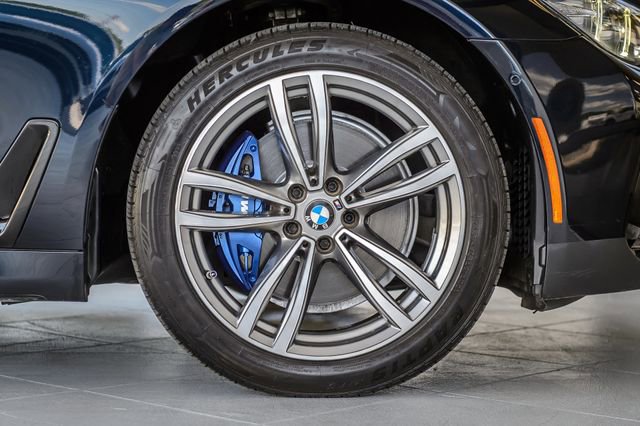 Used 2017 BMW 740i xDrive AWD/4WD image 16