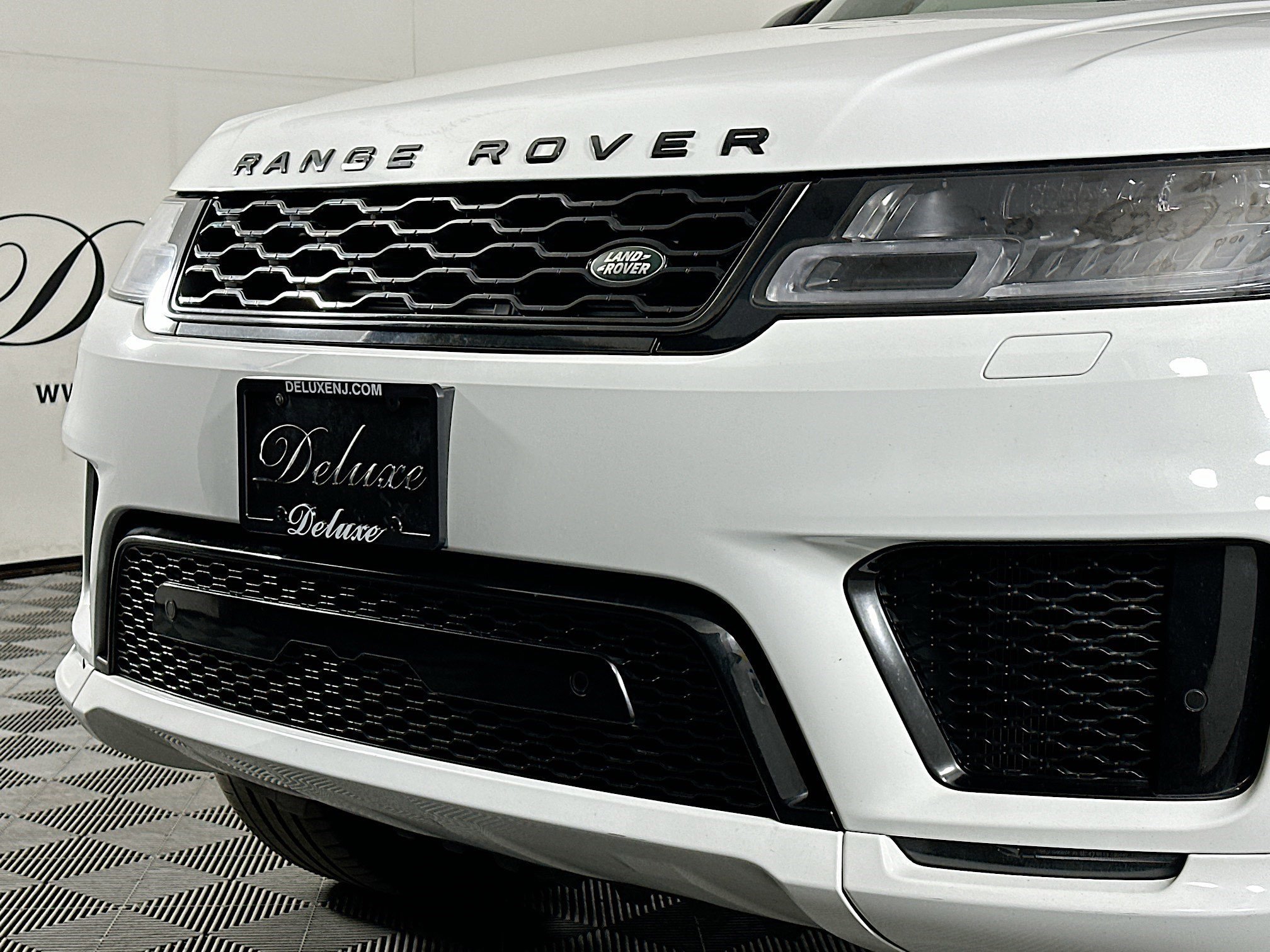 Used 2022 Land Rover Range Rover Sport HST image 35