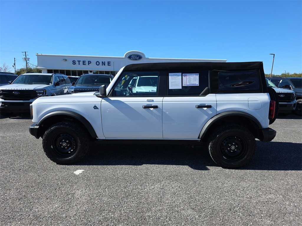 Certified 2023 Ford Bronco Black Diamond image 8