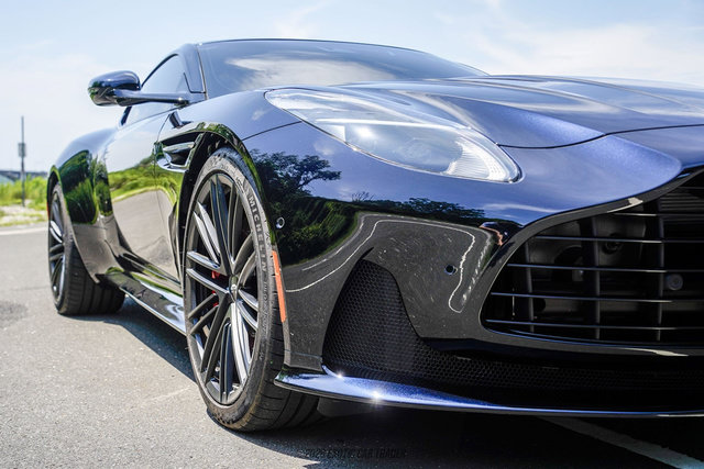 Used 2024 Aston Martin DB12 Coupe RWD image 68