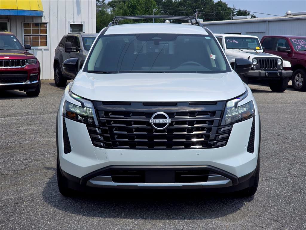 New 2026 Nissan Pathfinder SL FWD image 17