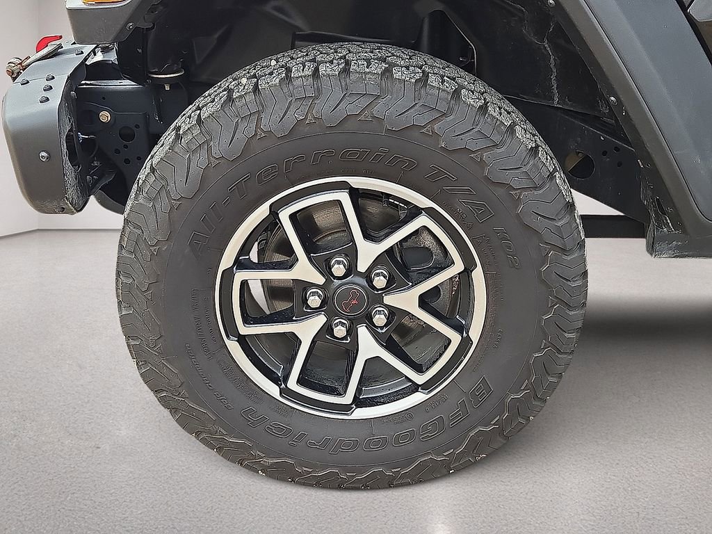Used 2022 Jeep Wrangler Rubicon AWD/4WD image 14
