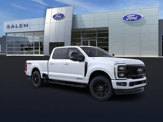 New 2026 Ford F250 Lariat w/ Black Appearance Package