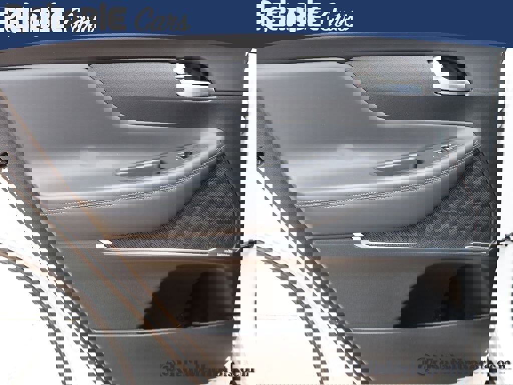 Used 2021 Hyundai Santa Fe Limited image 18