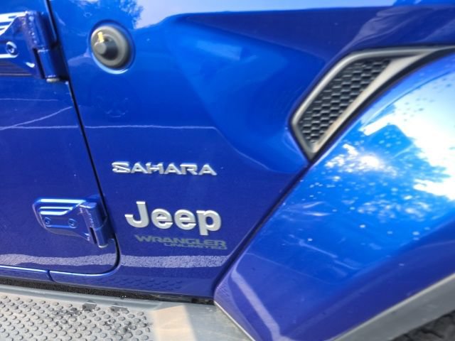 Used 2019 Jeep Wrangler Unlimited Sahara AWD/4WD image 3