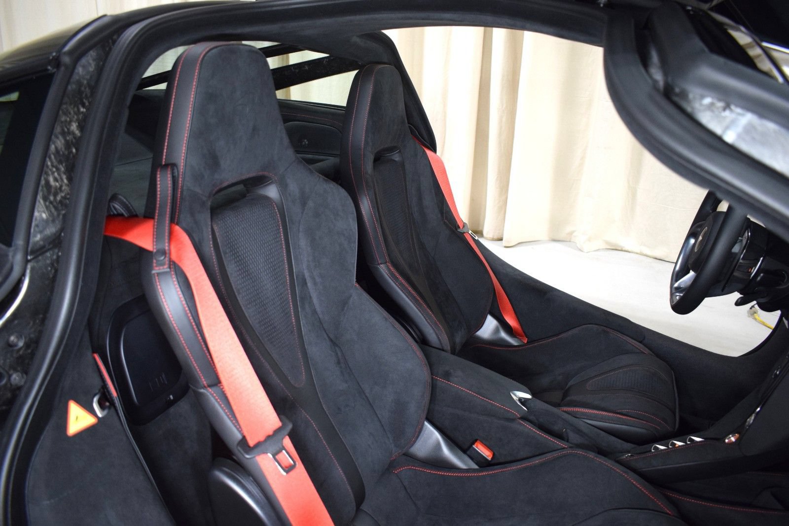 New 2026 McLaren 750S RWD image 19