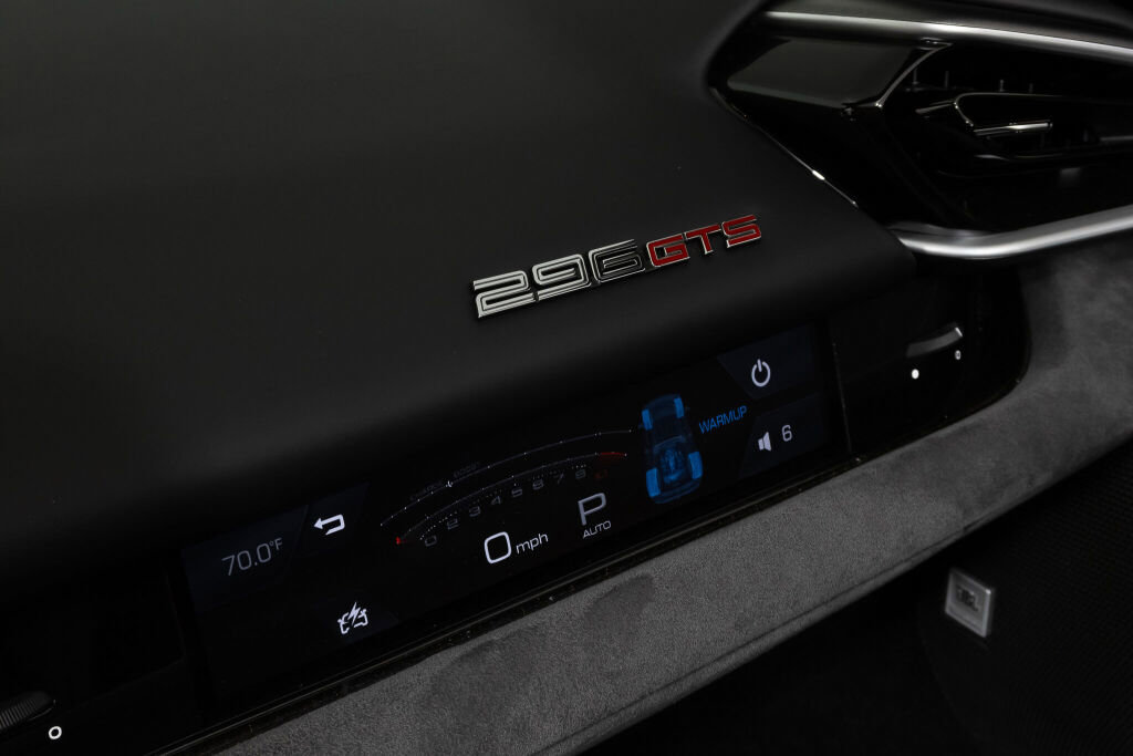 Used 2025 Ferrari 296 GTS image 37