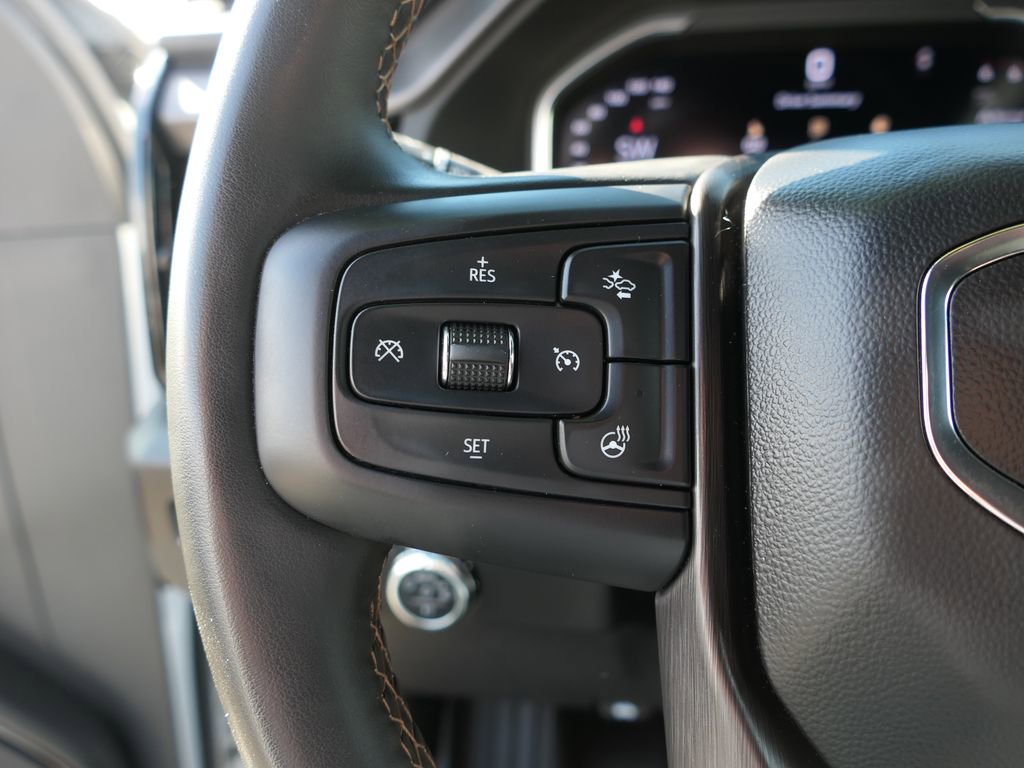 Used 2024 GMC Sierra 2500 AT4 w/ AT4 Preferred Package image 14