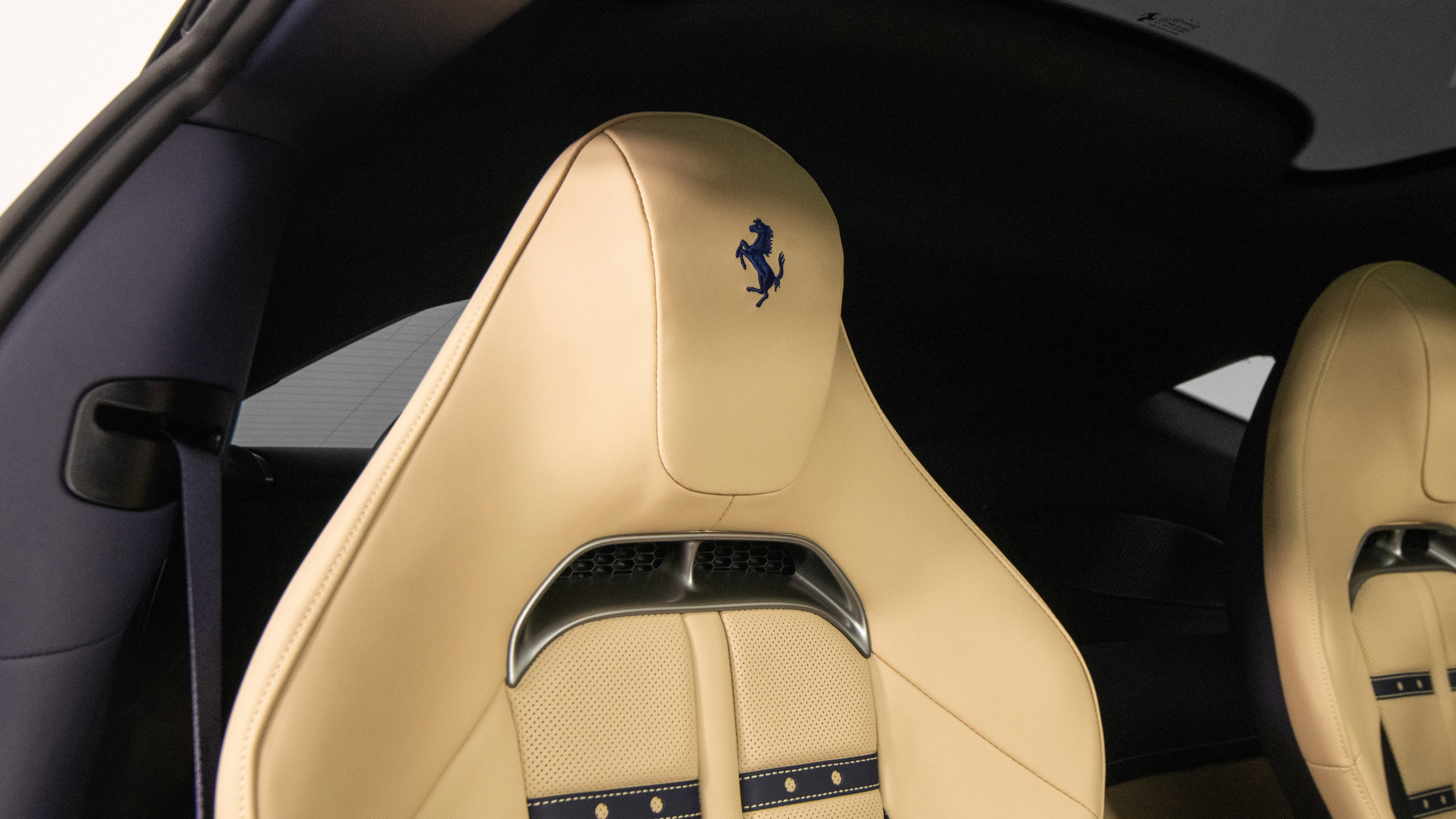 Certified 2025 Ferrari 12Cilindri image 29