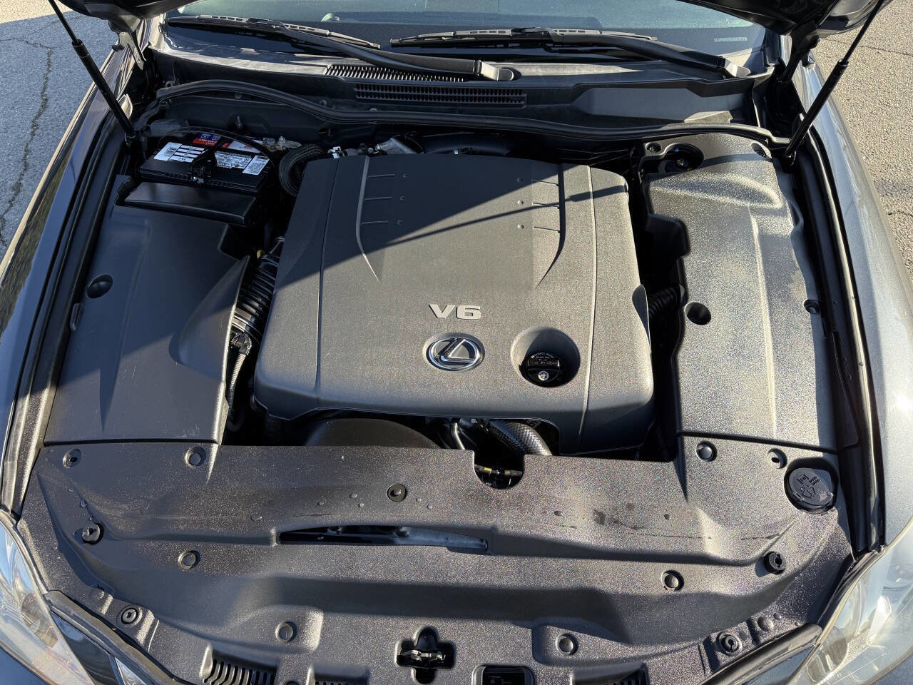 Used 2010 Lexus IS 250C image 26