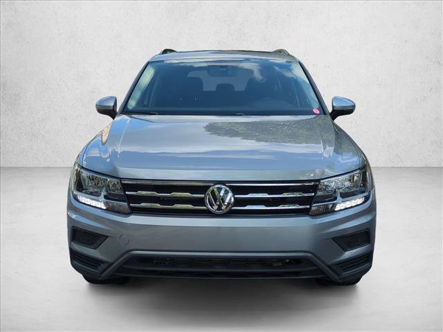 Used 2021 Volkswagen Tiguan SE w/ Panoramic Sunroof Package FWD image 2