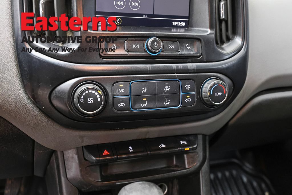 Used 2022 Chevrolet Colorado W/T w/ WT Convenience Package RWD image 19