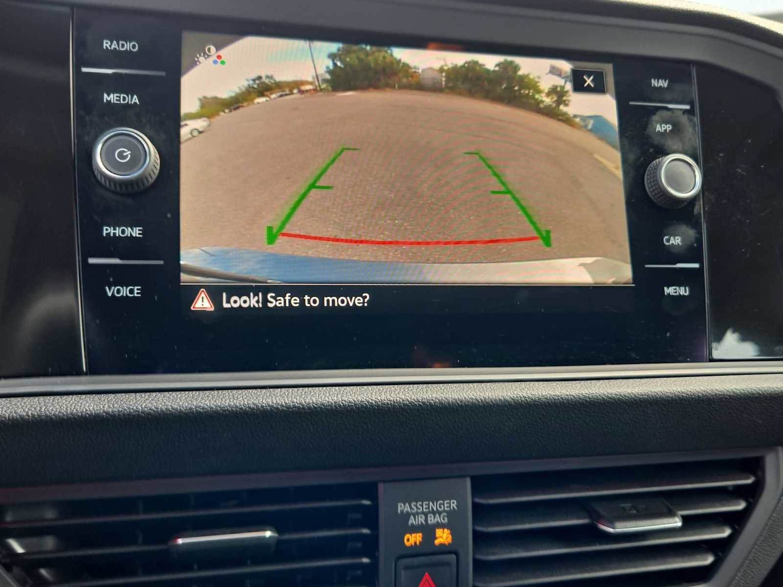 Used 2022 Volkswagen Jetta SEL image 27