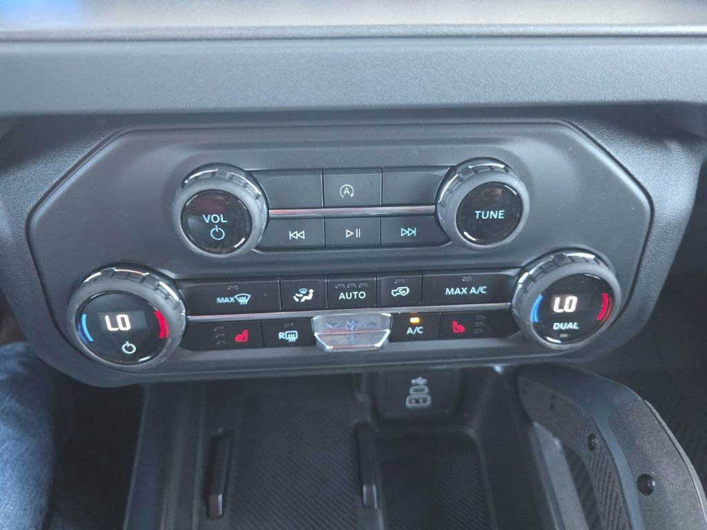 New 2026 Ford Bronco Big Bend w/ Black Diamond Package image 18