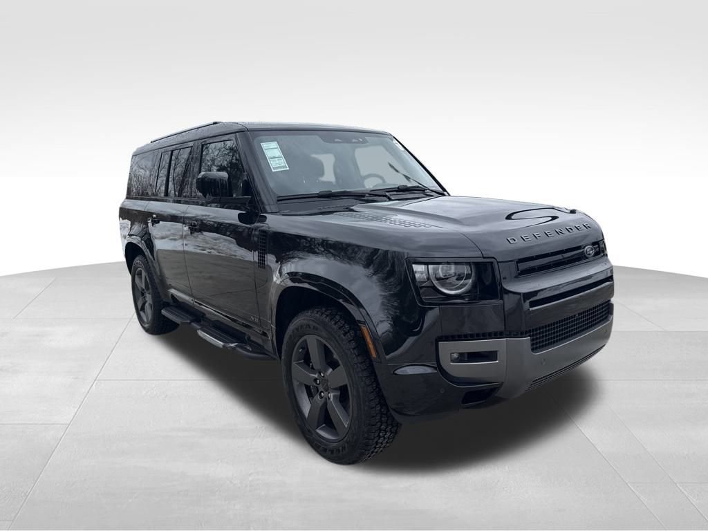 New 2026 Land Rover Defender 130 V8 image 5