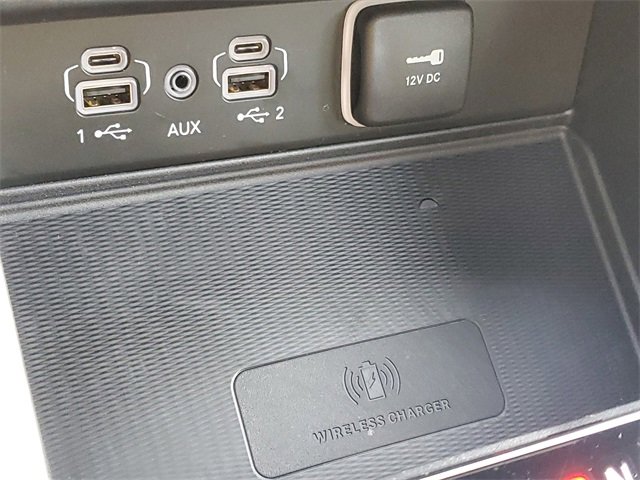 New 2025 Jeep Grand Cherokee L Altitude image 30