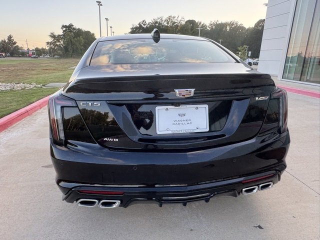 New 2026 Cadillac CT5 V w/ Platinum Package image 4