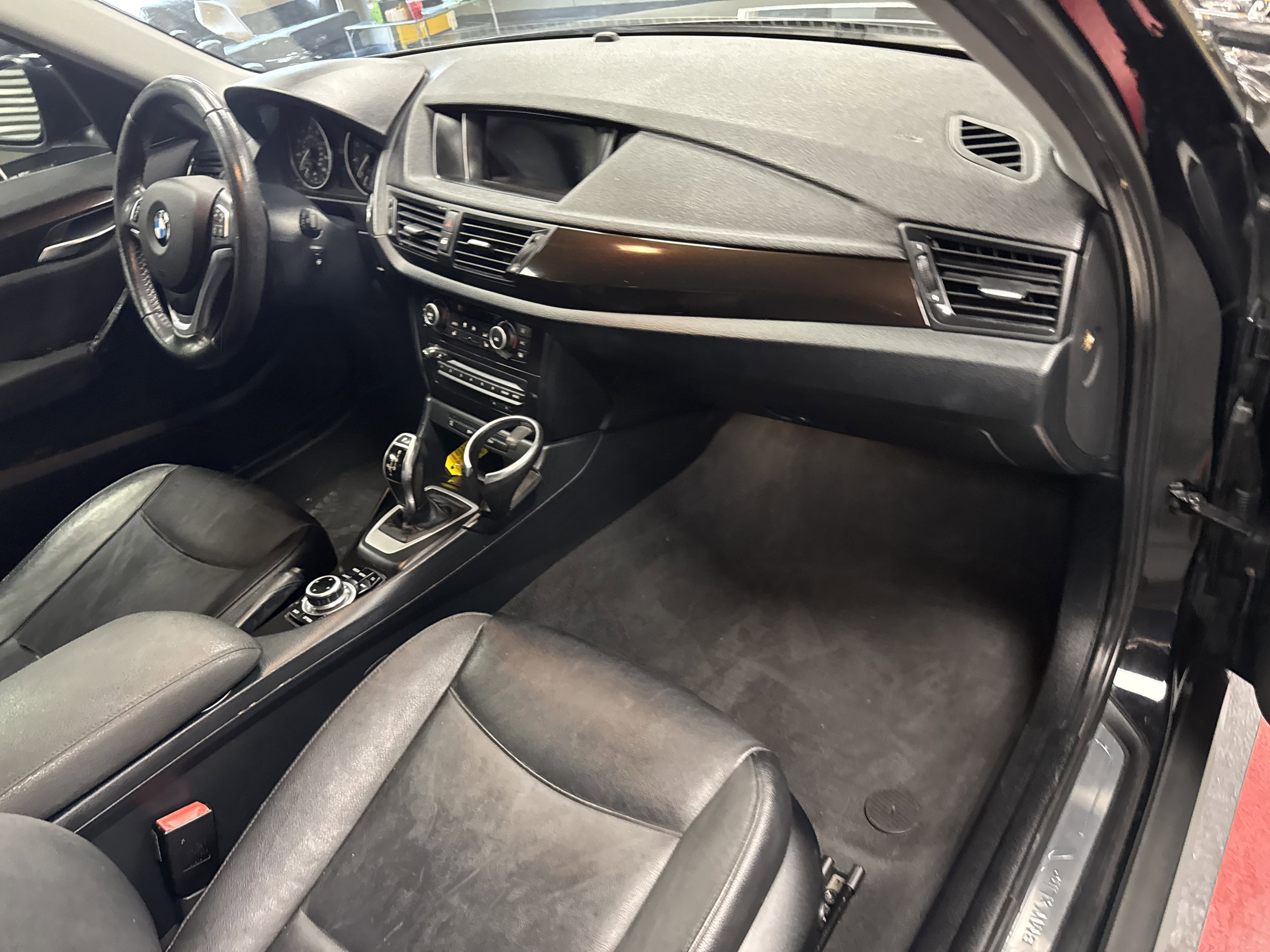 Used 2014 BMW X1 xDrive28i image 10