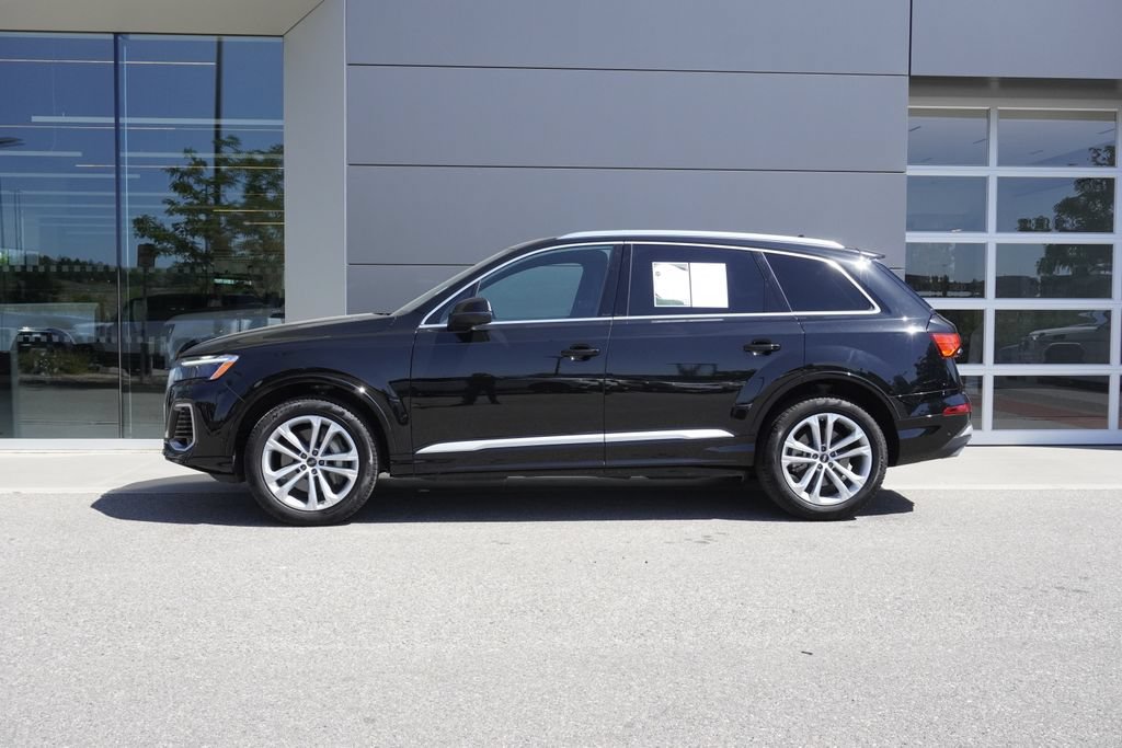 Used 2025 Audi Q7 3.0T Premium Plus AWD/4WD image 8