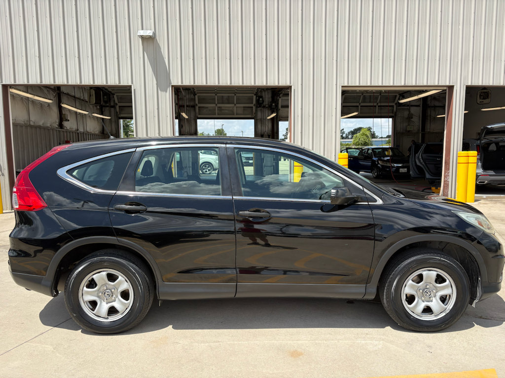 Used 2016 Honda CR-V LX image 9