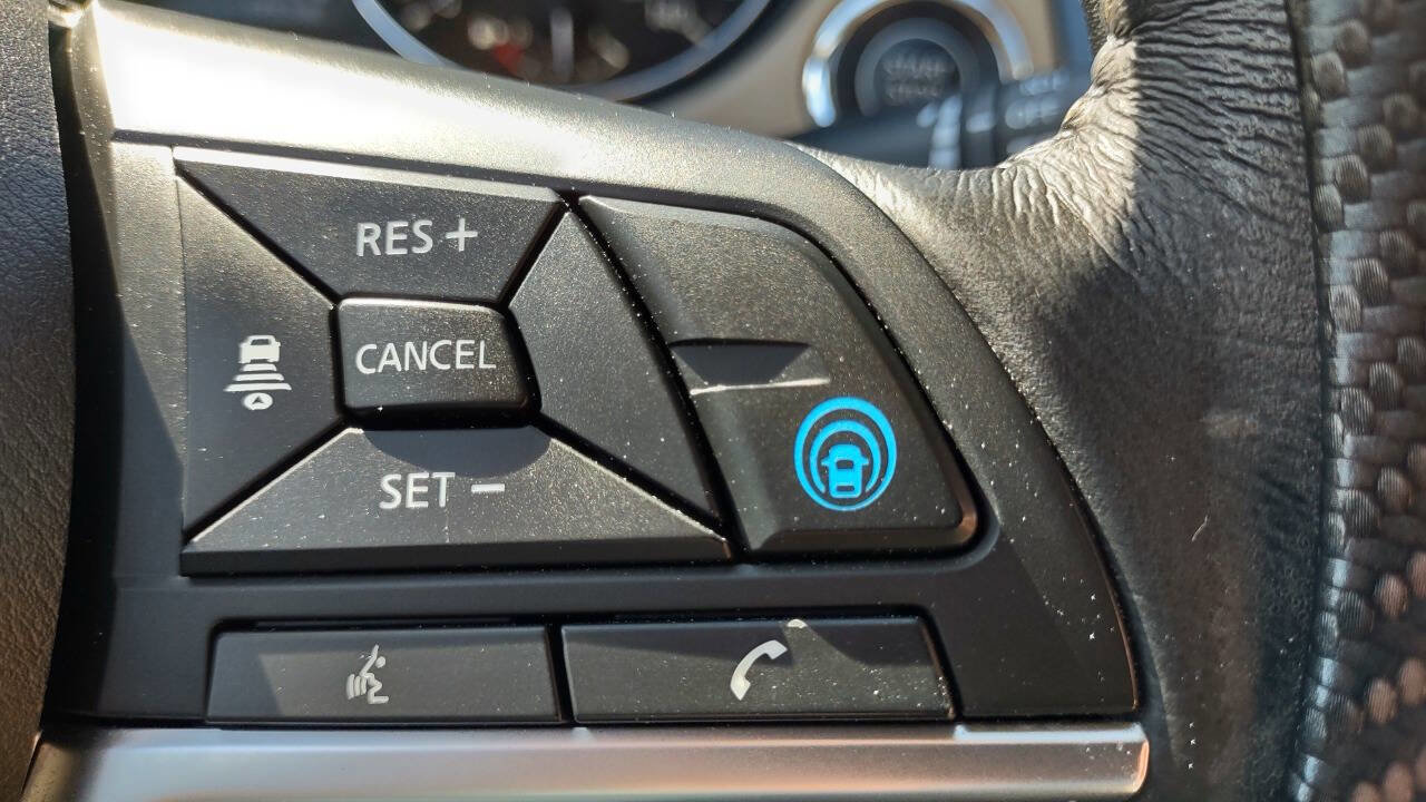 Used 2019 Nissan Rogue SV w/ Premium Package image 20