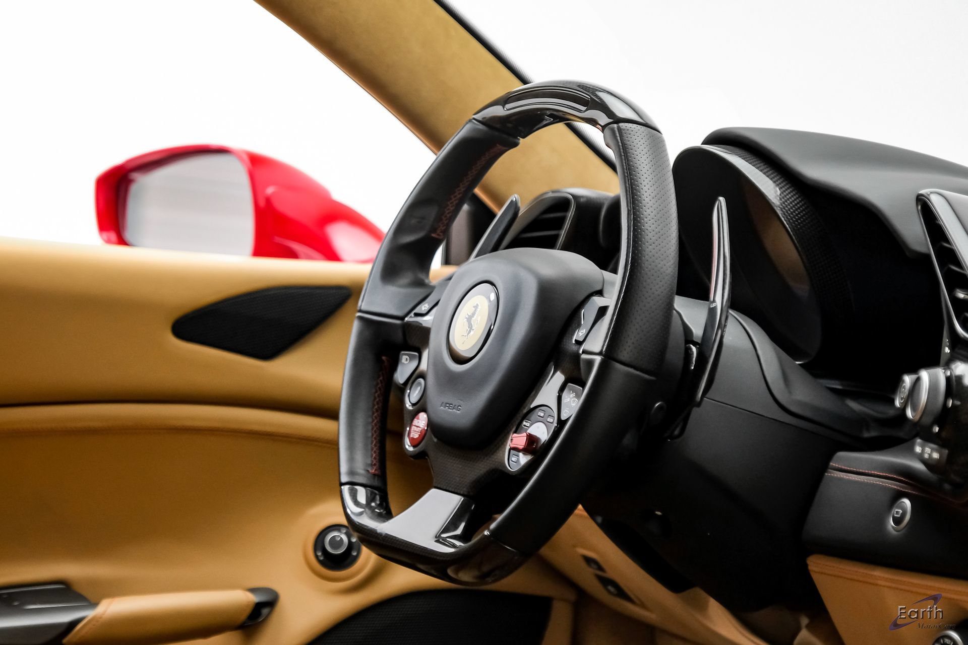 Used 2017 Ferrari 488 GTB RWD image 67